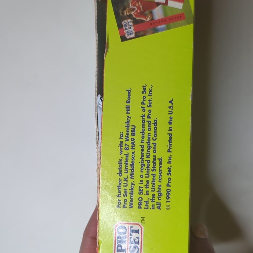Pro Set Official Football (Soccer) 1990/91 Collector Cards - 40 Packs - Picture 4 of 5